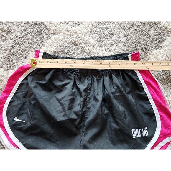 Women’s Medium Nike Dri Fit Shorts Indians Lined - Picture 5 of 8